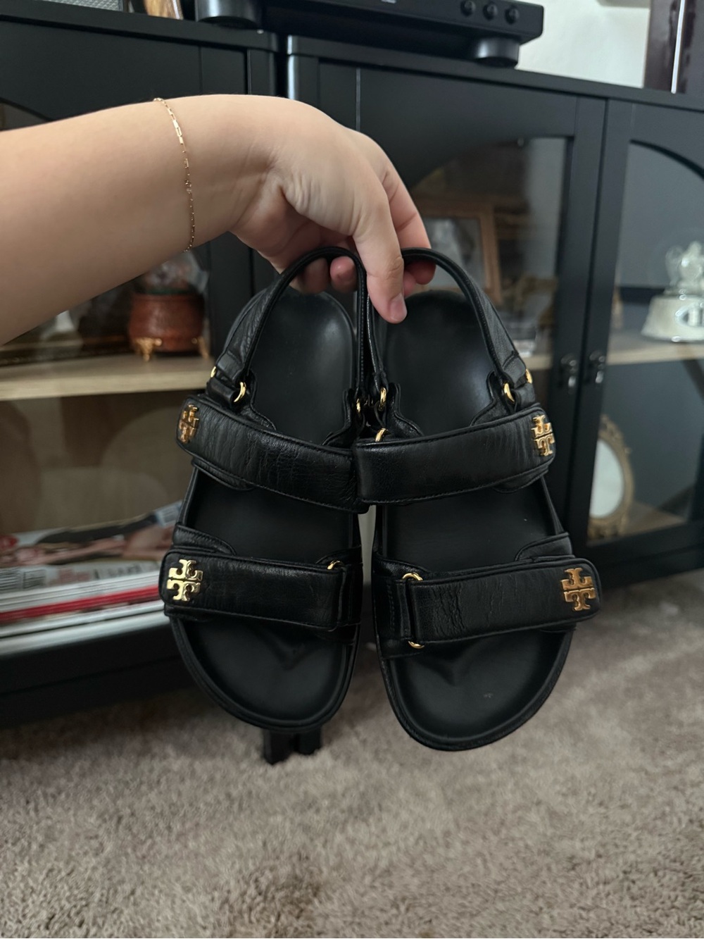 Tory Burch Black Leather Double T Platform Sandals – Gold Logo